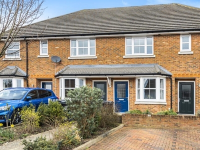 2 Bed House To Rent in Chesham, Buckinghamshire, HP5 - 533
