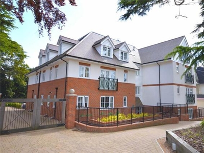 2 Bedroom Apartment For Rent In Epping, Essex
