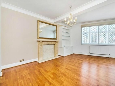 2 Bedroom Apartment For Rent In Kensington Church Street, London