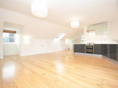 2 Bedroom Apartment For Rent In Soho