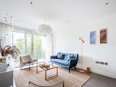 2 Bedroom Apartment For Sale In Cambridge Heath