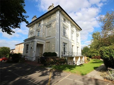 2 Bedroom Apartment For Sale In Cheltenham, Gloucestershire