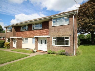 2 Bedroom Apartment For Sale In Leatherhead