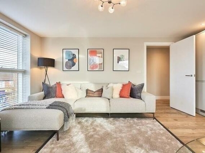 2 Bedroom Apartment For Sale In Rotherhithe New Road