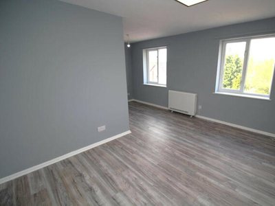 2 Bedroom Apartment For Sale In Salford, Lancashire