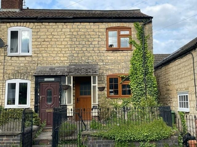 2 Bedroom Cottage For Sale In Cam, Dursley
