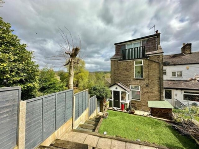 2 Bedroom End Of Terrace House For Sale In New Mills