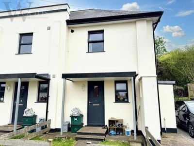 2 Bedroom End Of Terrace House For Sale In Plymouth Road