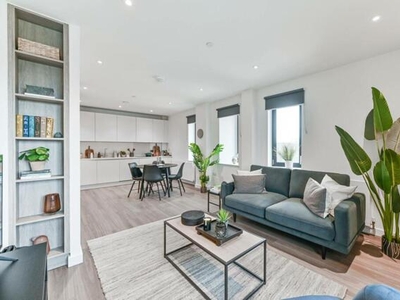 2 Bedroom Flat For Rent In Cr0, Croydon