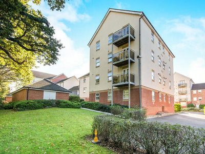 2 Bedroom Flat For Rent In Hedge End, Southampton