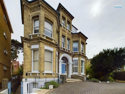 2 Bedroom Flat For Rent In Hove