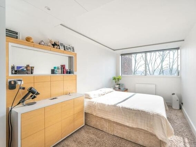 2 Bedroom Flat For Rent In Ladbroke Grove, London