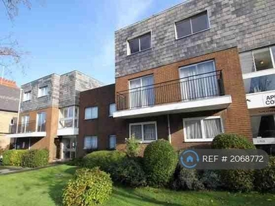 2 Bedroom Flat For Rent In Middlesex