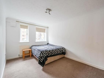2 Bedroom Flat For Rent In Mile End, London
