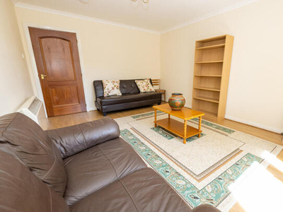 2 Bedroom Flat For Rent In Pittodrie, Aberdeen