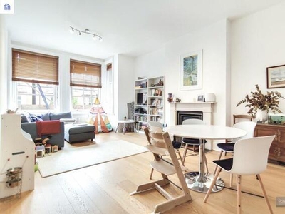 2 Bedroom Flat For Rent In South Hampstead