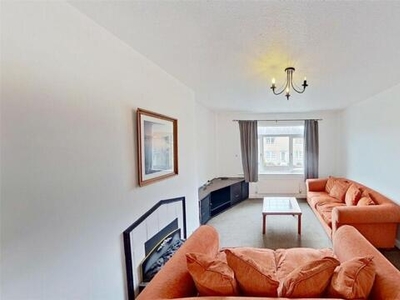 2 Bedroom Flat For Rent In St Andrews, Fife