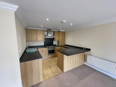 2 Bedroom Flat For Rent In The Copse