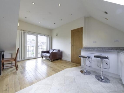 2 Bedroom Flat For Rent In West Hampstead