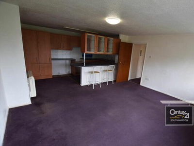 2 Bedroom Flat For Sale In Cranbury Terrace, Southampton