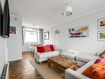 2 Bedroom Flat For Sale In Fulham, London