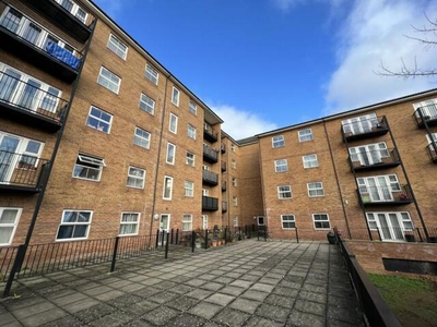 2 Bedroom Flat For Sale In Holly Street