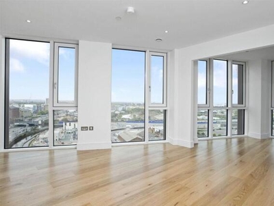 2 Bedroom Penthouse For Sale In Stratford