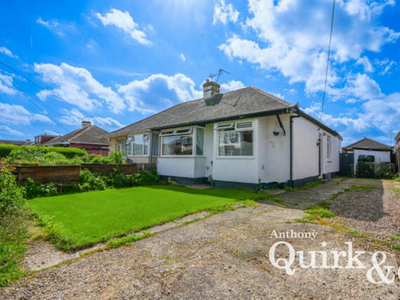 2 Bedroom Semi-detached Bungalow For Sale In Canvey Island