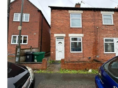2 Bedroom Semi-detached House For Rent In Swadlincote