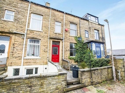 2 Bedroom Terraced House For Rent In Halifax, West Yorkshire