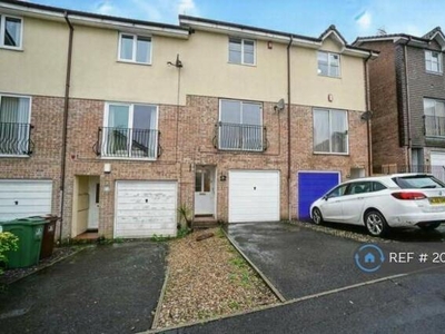 2 Bedroom Terraced House For Rent In Plymouth
