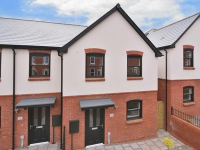 2 Bedroom Town House For Sale In Hereford