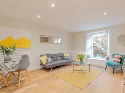 3 bed basement flat for sale in Abbeyhill