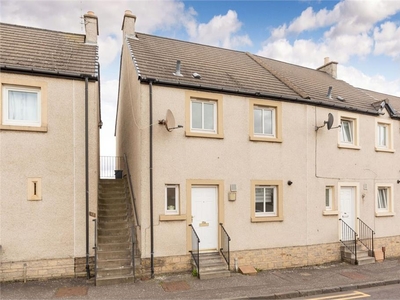 3 bed end terraced house for sale in Gilmerton