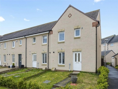3 bed terraced house for sale in Dalkeith