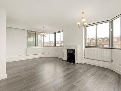 3 Bedroom Apartment For Rent In St. John's Wood, London