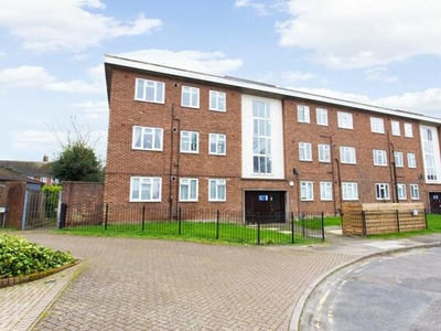 3 Bedroom Apartment For Sale In Canterbury