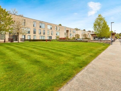 3 Bedroom Apartment For Sale In Maidenhead