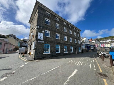 3 Bedroom Apartment For Sale In New Quay
