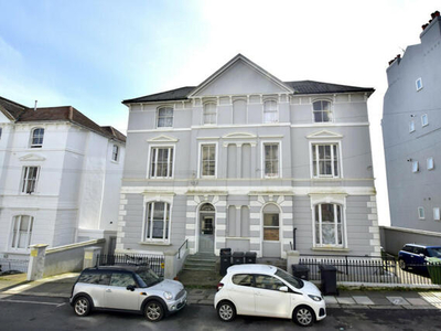 3 Bedroom Apartment For Sale In St. Leonards-on-sea