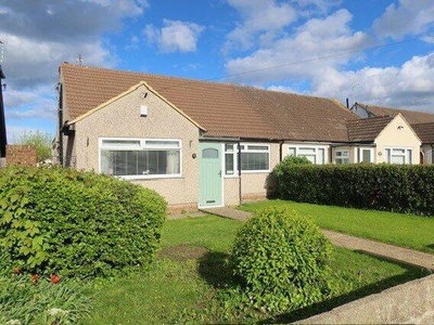 3 Bedroom Bungalow For Sale In Istead Rise, Kent
