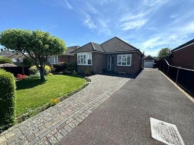 3 Bedroom Bungalow For Sale In Locks Heath, Southampton