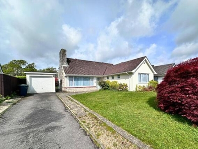 3 Bedroom Detached Bungalow For Rent In Highcliffe