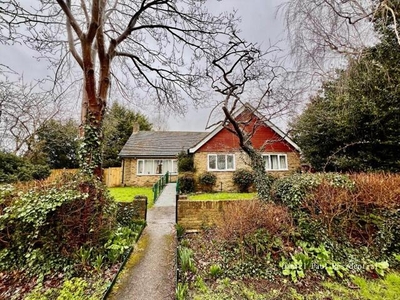 3 Bedroom Detached Bungalow For Sale In Southall, Middlesex