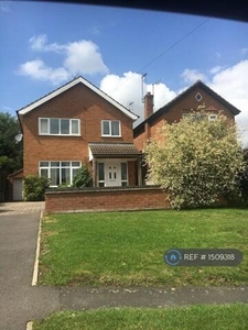 3 Bedroom Detached House For Rent In Derby