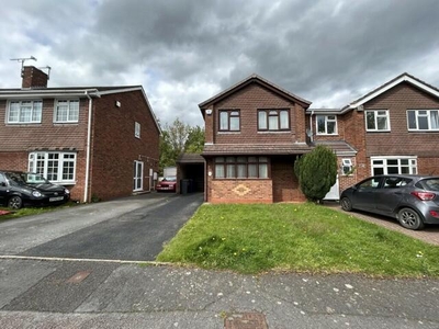 3 Bedroom Detached House For Rent In Wilnecote, Tamworth