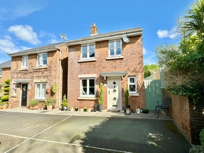 3 Bedroom Detached House For Sale In Caerwent, Caldicot