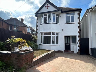 3 Bedroom Detached House For Sale In Quinton