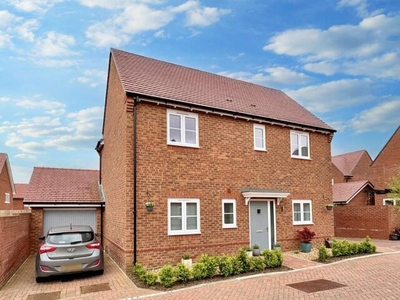 3 Bedroom Detached House For Sale In Shrivenham