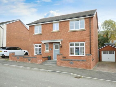 3 Bedroom Detached House For Sale In Tonyrefail